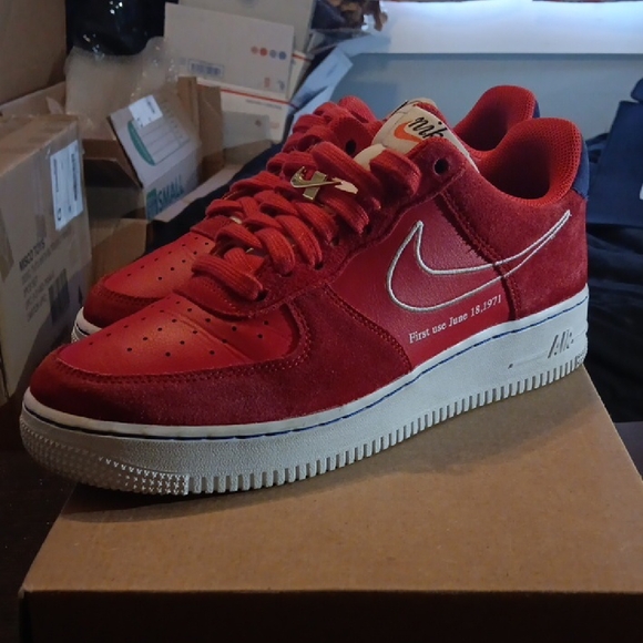 Nike Air Force 1 (Rare) First Use University Red Mens 8.5 Womens 10 EUC - Picture 2 of 9